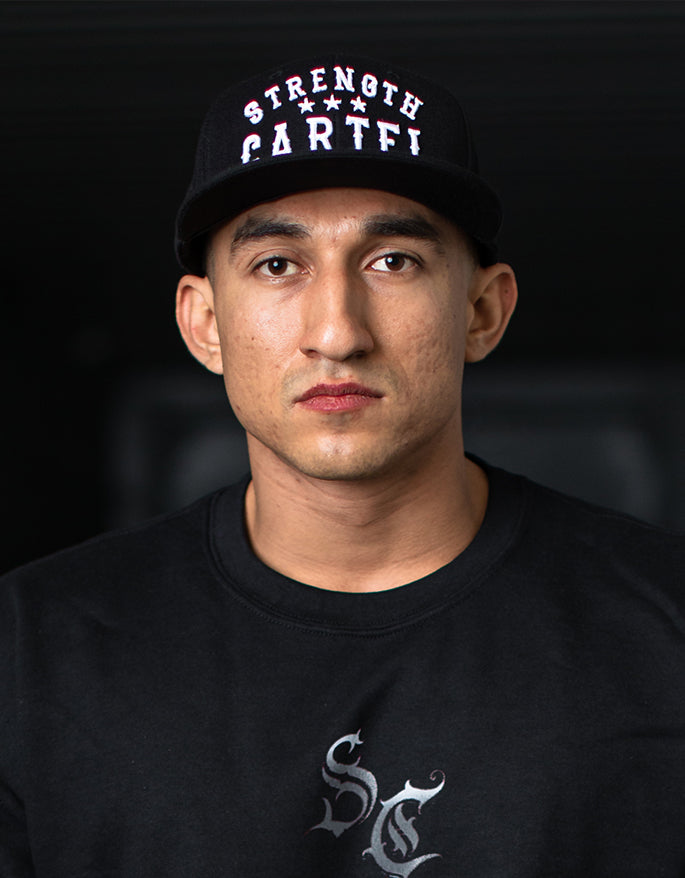 SC UNISEX HAT STRENGTH CARTEL STARS BLACK / WHITE